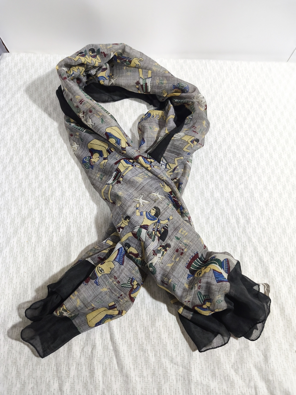 Stylish Printed Women's Scarf - Gray with Black Trim